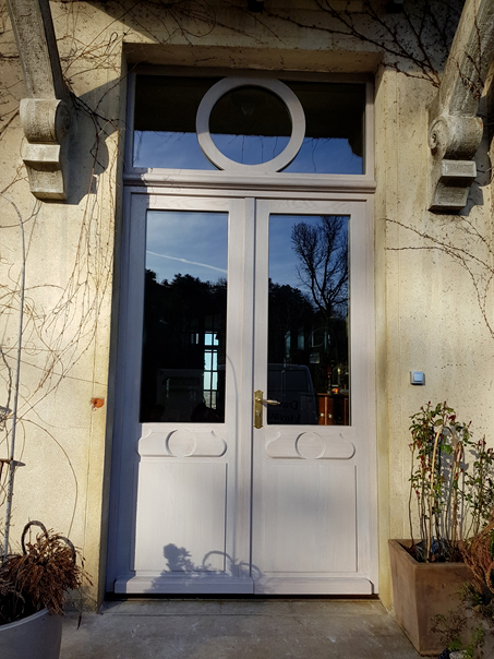 porte d'entrée traditionelle Jura et Doubs