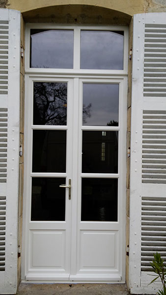  porte fenetre, sur mesure, moderne, contemporaine, Menuisier,Jura 