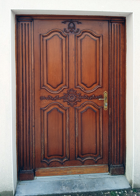 fabricant à saint vit porte en bois chêne exterieur