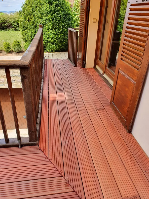 creation des soles en parquet pour les terrasse Jura et Doubs