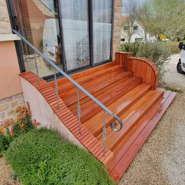 menuiserie pause escalier externe