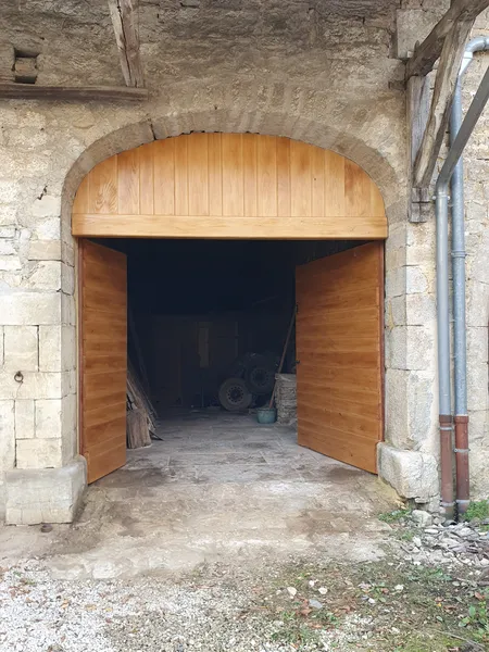 creation porte d'entrée de cave pour maison  Jura et Doubs